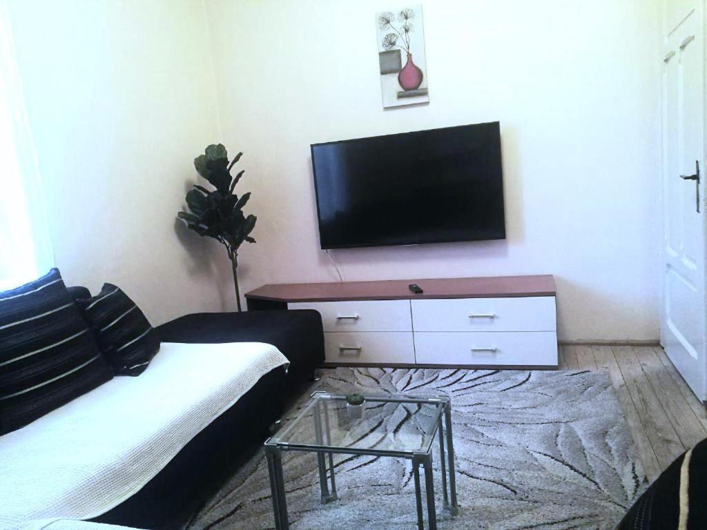 KaštelaAuthentic Dalmatian Houseアパートメント エクステリア 写真