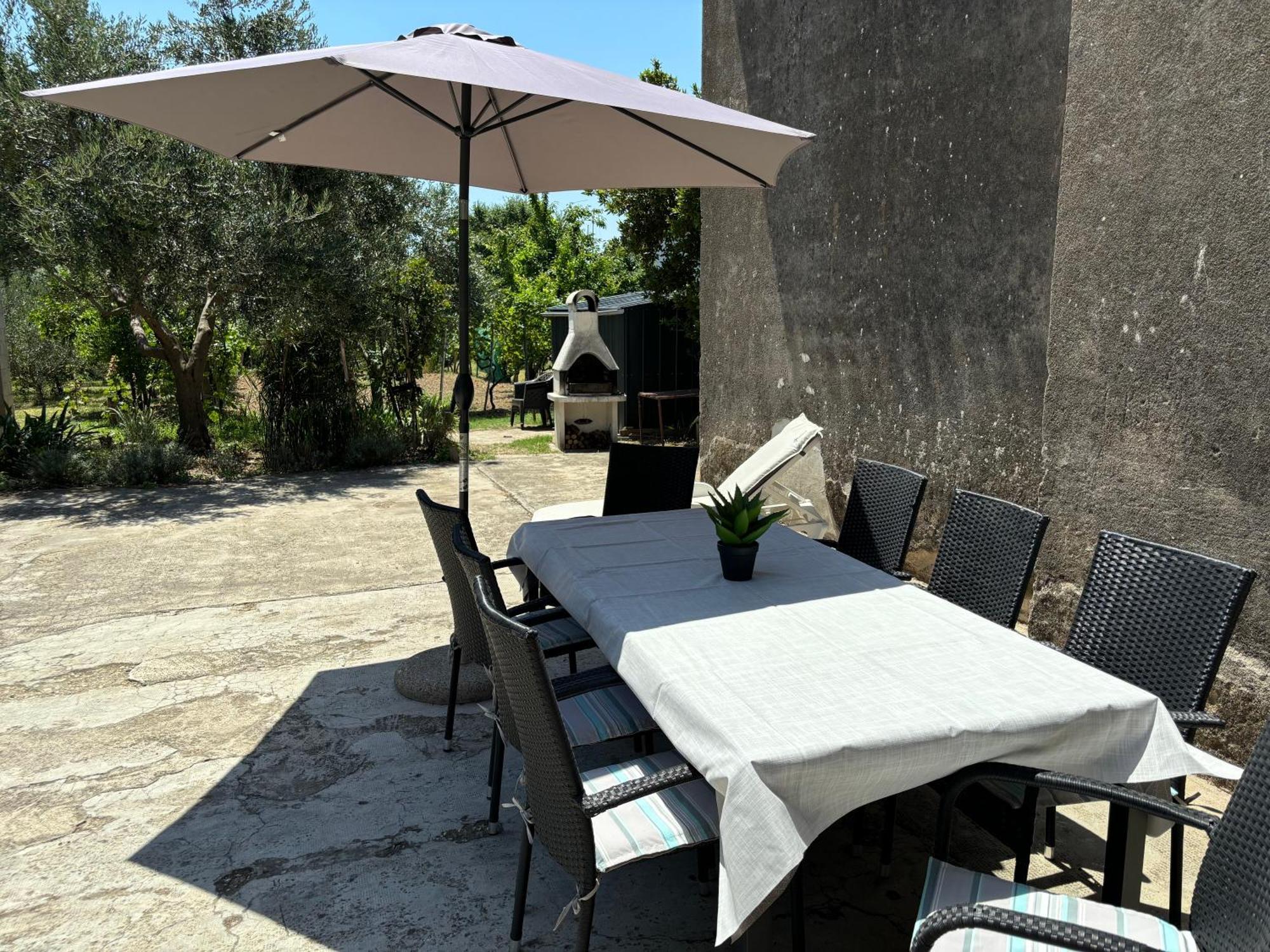 KaštelaAuthentic Dalmatian Houseアパートメント エクステリア 写真